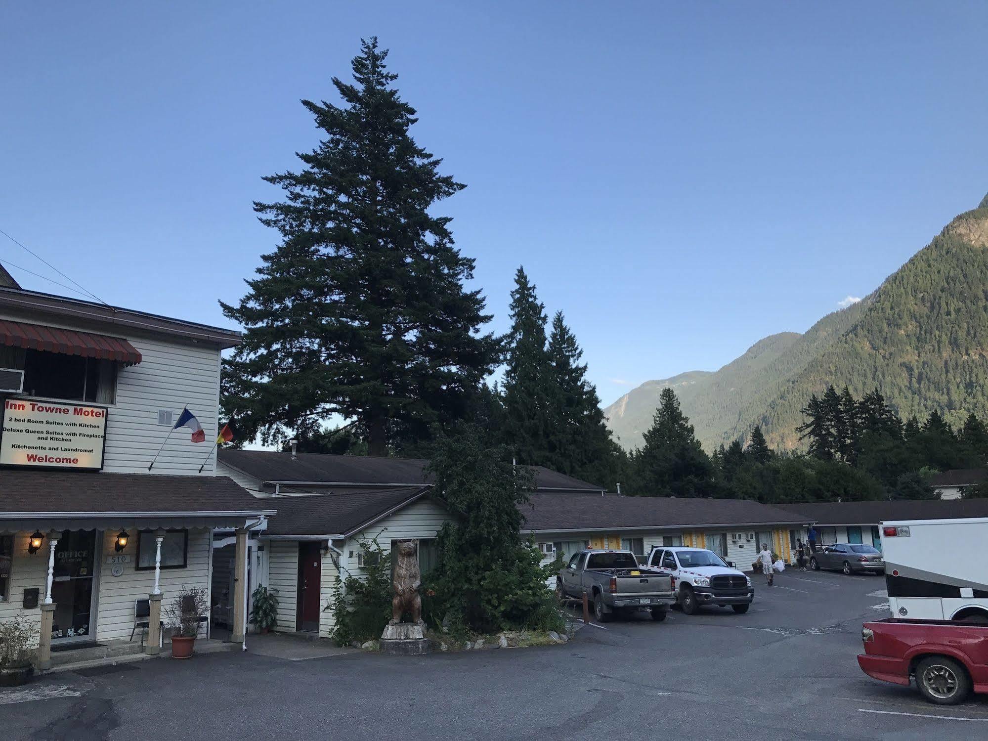 Inntowne Ii Motel 2*